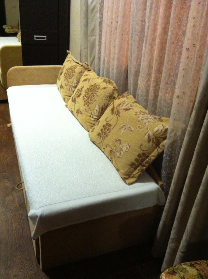 Vacation Home On Krasnomayakskaya 36 Сухуми Екстериор снимка