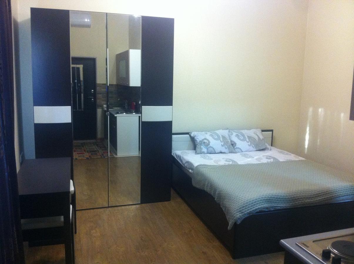 Vacation Home On Krasnomayakskaya 36 Сухуми Екстериор снимка
