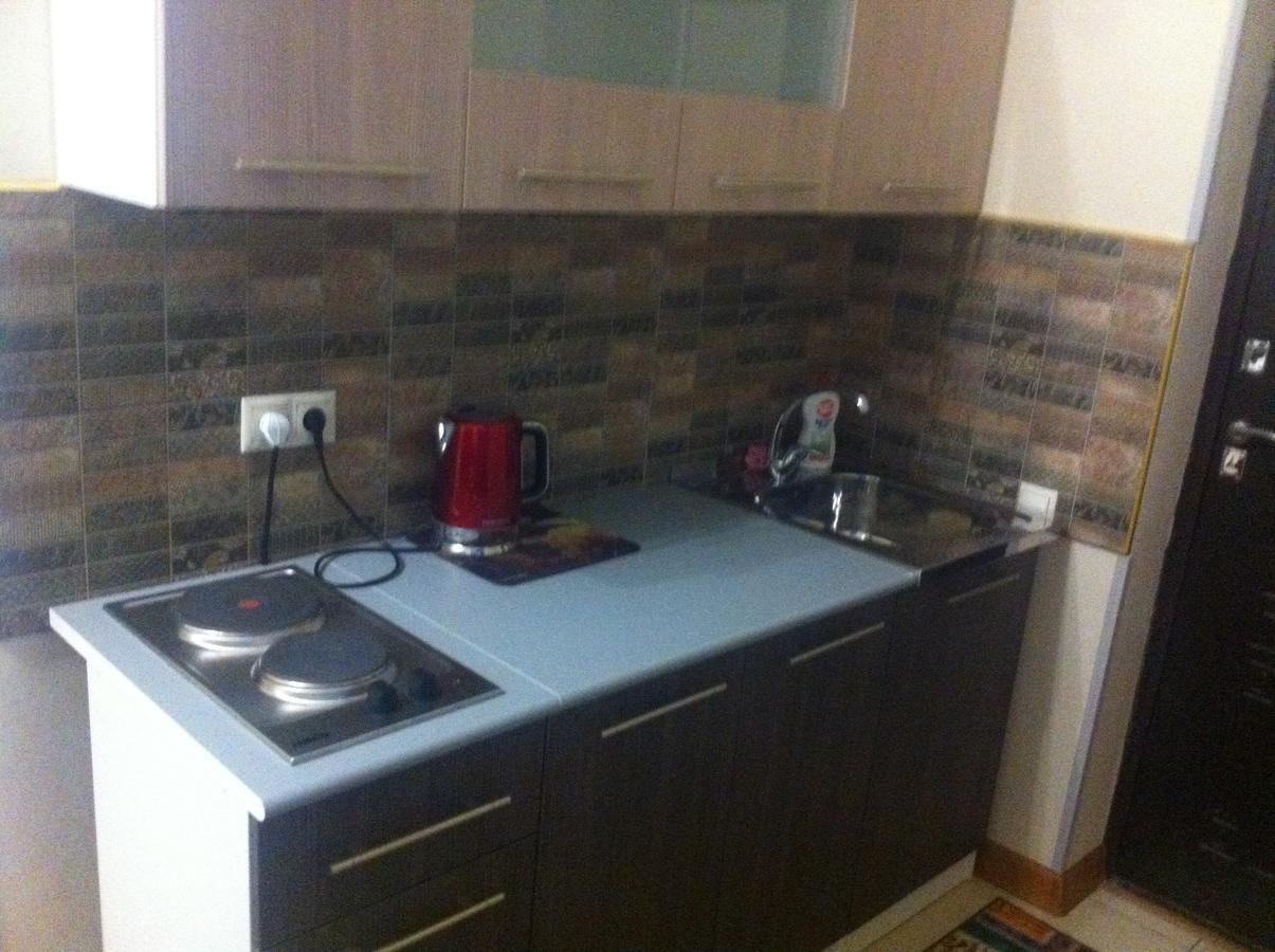 Vacation Home On Krasnomayakskaya 36 Сухуми Екстериор снимка