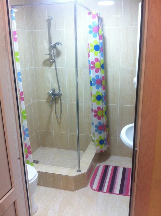 Vacation Home On Krasnomayakskaya 36 Сухуми Екстериор снимка